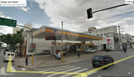 Espaço ideal para posto de gasolina, farmácia e loja no Bom Retiro