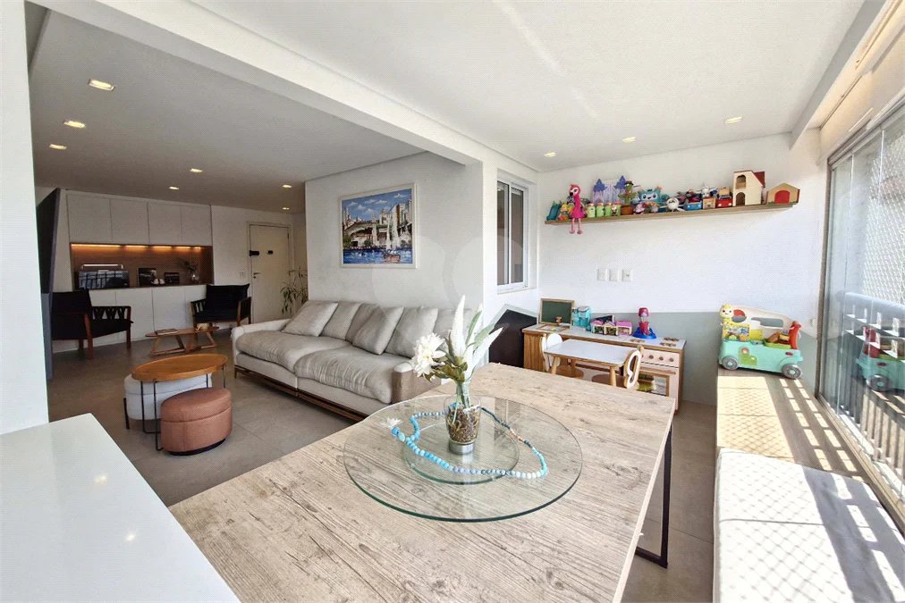 Vila Andrade / Jardim Sul - Apartamento em Andar Alto | 128 m² | 4 Suítes | 3 Vagas + Depósito