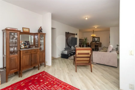 Apartamento à venda com 3 suítes em Alto da Boa Vista, São Paulo, SP