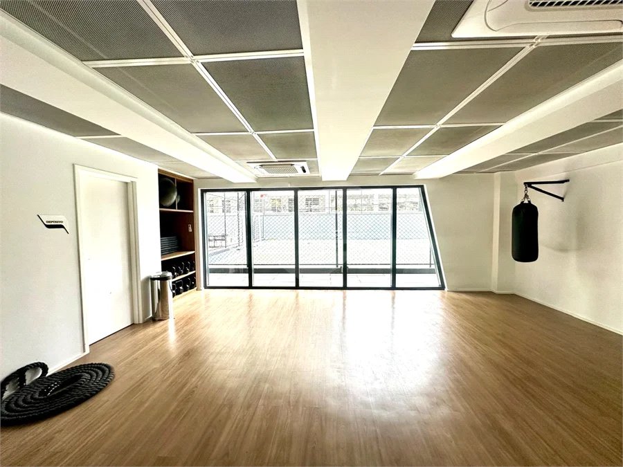 Apartamento à venda com 3 suítes em Chácara Santo Antônio, São Paulo, SP