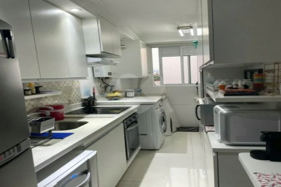 Apartamento à venda com 3 quartos, sendo 1 suíte, em Jardim Prudência, São Paulo, SP