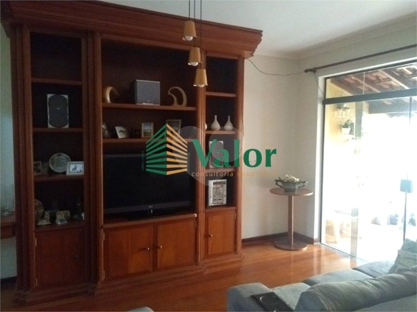 Sobrado á venda no Residencial Jardim Brasil