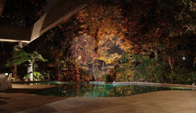 Casa Térrea à venda com 5 quartos, sendo 3 suítes, em Interlagos, São Paulo, SP