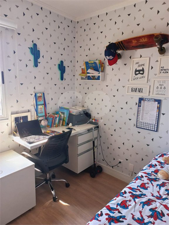 Apartamento Condominio Clube em Pinheiros com 90 m² Útil com 3 dormitórios sendo 1 suíte com 1 Vagas