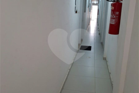 Prédio inteiro á venda - Bela Vista