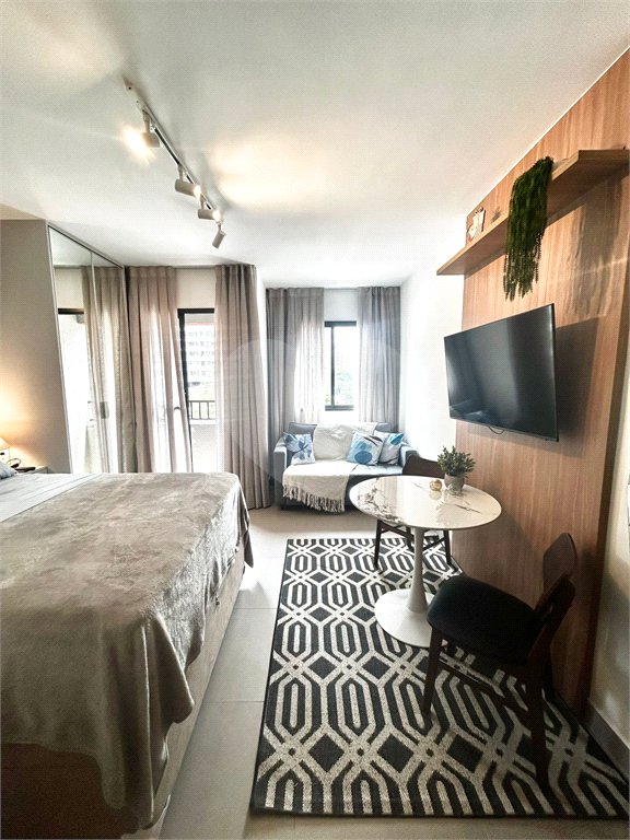 Apartamento para venda em Moema Apartamento Av. Pavão