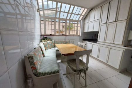 Elegância e conforto na melhor localização da City América!