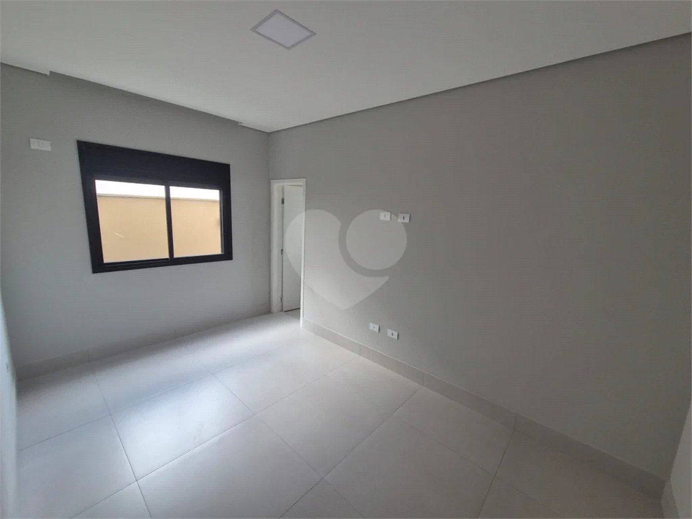 Casa à venda com 3 suítes no condomínio Villa D'aquila, Piracicaba - SP