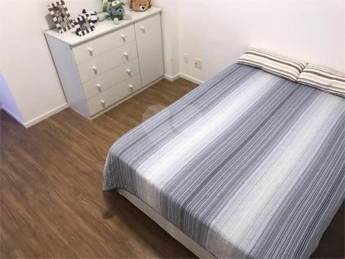 Apartamento com 3 dormitorios condominio L´ Essence Moóca.