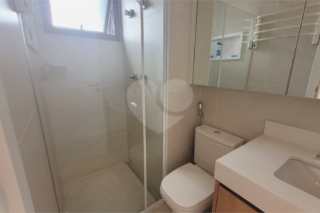 Studio sofisticado, totalmente mobiliado e pronto para morar
