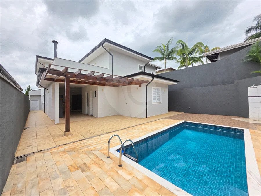 Casa para Locação no Condomínio Terras de São Francisco em Vinhedo/SP