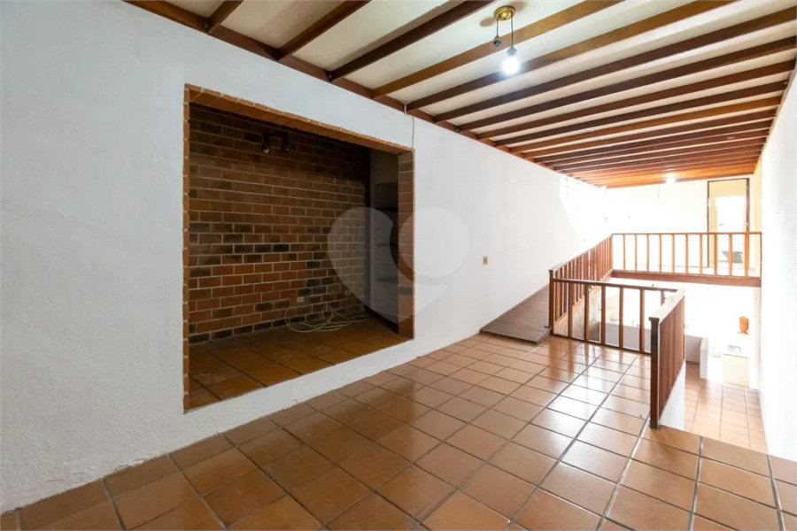 Casa à venda com 200m², 4 quartos e 2 vagas