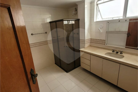 Excelente apartamento à venda no Paraíso, 3 quartos (1 suíte), localização privilegiada