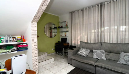 Casa à venda com 5 quartos, sendo 2 suítes,  em Vila Sônia, São Paulo, SP