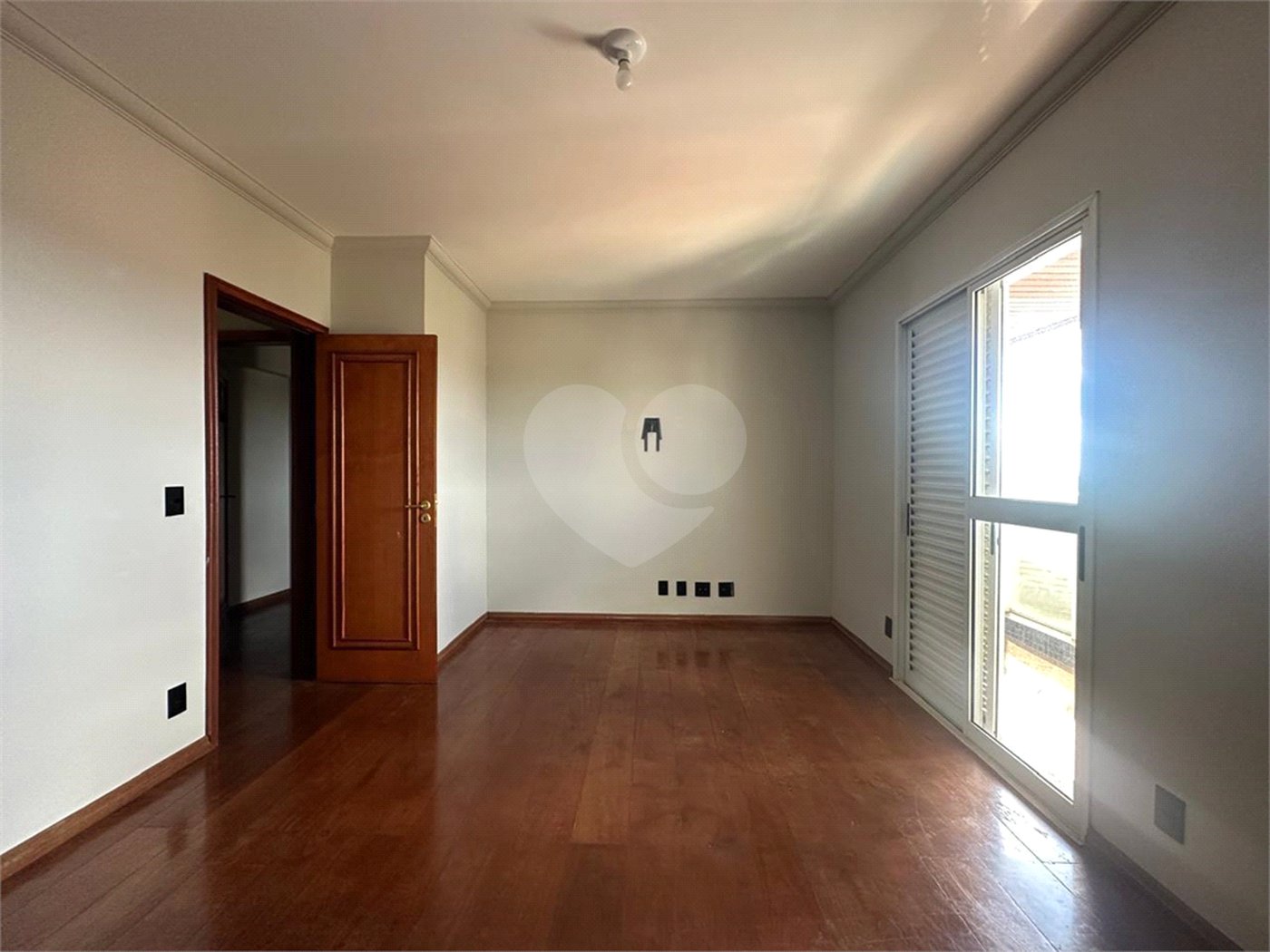 Apartamento 4 suítes Central Park Club