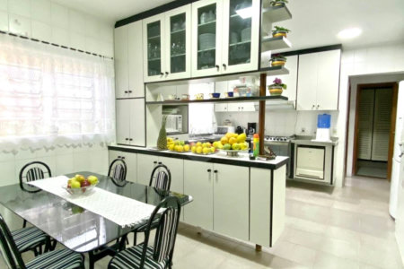 Casa á venda - Centro