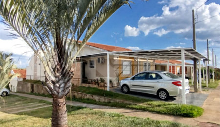 Casa à venda com 3 quartos, sendo 2 suítes,  no condomínio Moradas II, São Carlos - SP
