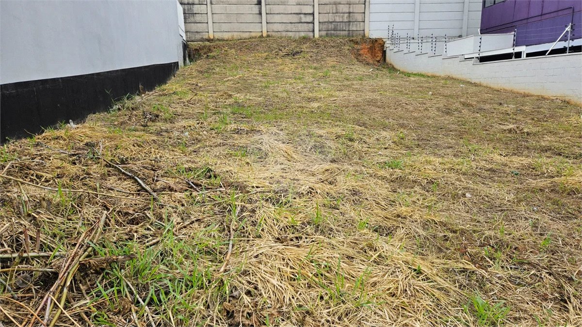 Terreno Comercial a Venda