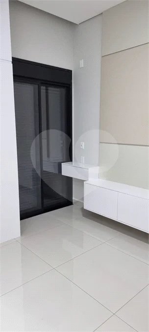Indaiatuba - Sp - Condomínio London Park - Sol da manhã - 300 m² de terreno | 192 m² de área construída - R$ 1.990.000,00 - 03 suites - Uma residência cuidadosamente planejada para quem valoriza conforto, qualidade, tecnologia e ambientes funcionais, com acabamentos de primeira e uma arquitetur