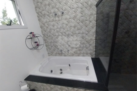 Casa Térrea Disponível para Locação e Venda no Condomínio Vilaggio Capriccio