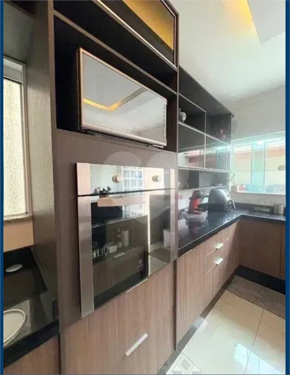 Sobrado a venda Ipiranga/SP 180m² com 3 Quartos suítes 5 banheiros 4 vagas área de serviços e Churrasqueira.