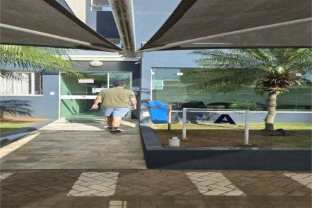 Indaiatuba - Condomínio Grand Ville - Apto mobiliado - Locação - R$ 3.000,00 - condominio - R$ 620,82 - IPTU - R$ 102,83- Apartamento 63m³ - 3 quartos - Apartamento semi mobiliado com ar condicionado - 1 quarto suíte. Inclui cama box Queen e guarda roupa modulado grande. 1 quarto com guarda-roupas.