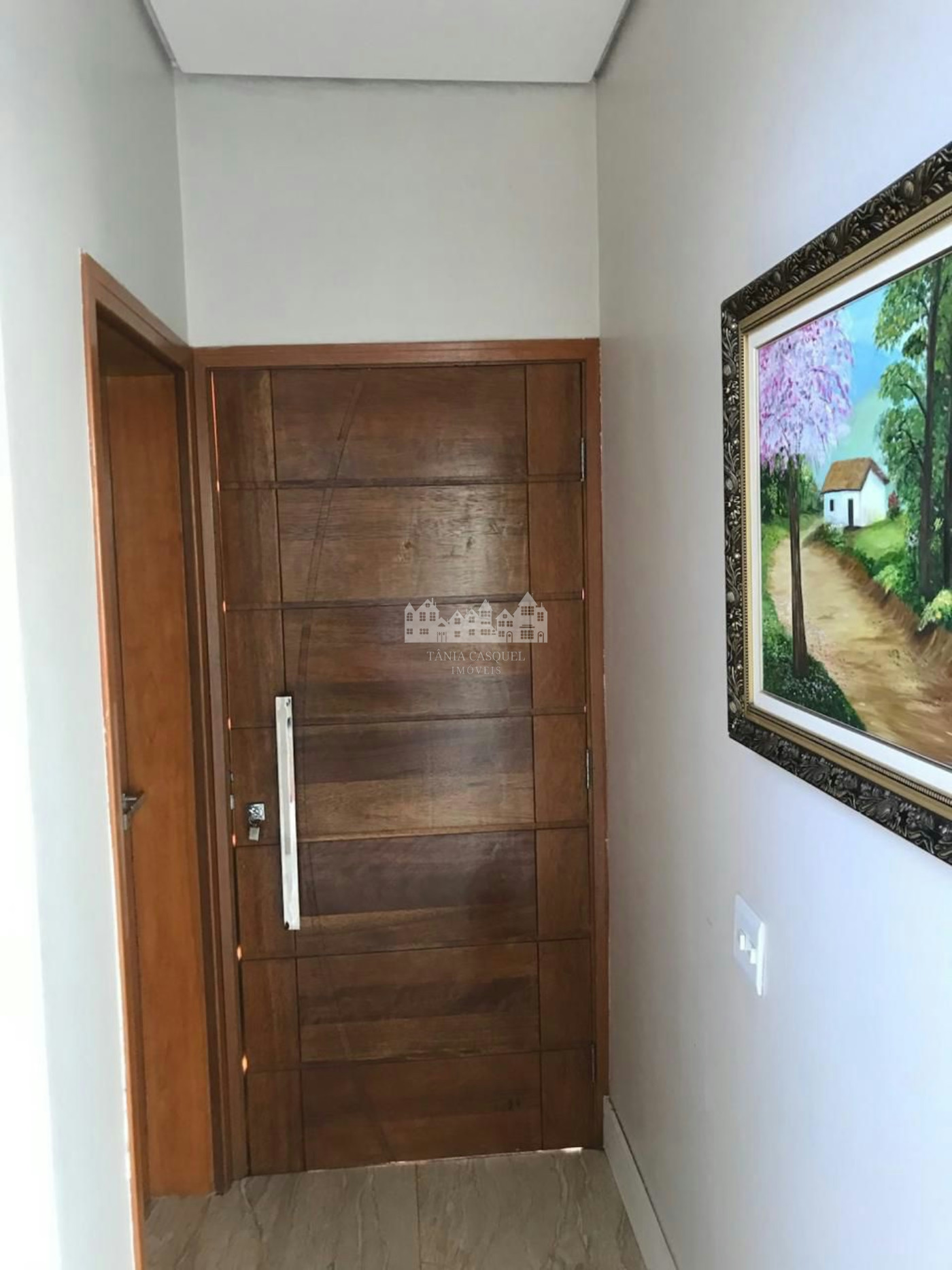 Casa à venda com 5 quartos, sendo 3 suítes,  em Loteamento Jardim Morumbi, Atibaia, SP