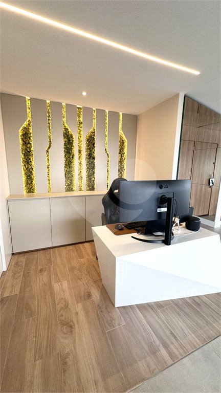 Apartamento de 140 m², 2 dormitórios sendo uma suìte, 3 vagas - Campo Belo/SP.