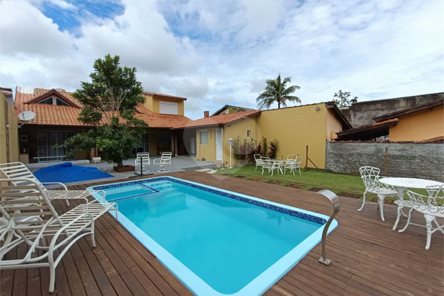 Casa à venda com 3 quartos, sendo 1 suíte,  em Morada da Praia, Bertioga, SP