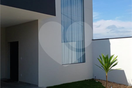 Casa Térrea à venda com 3 suítes em Pinheirinho, Vinhedo, SP