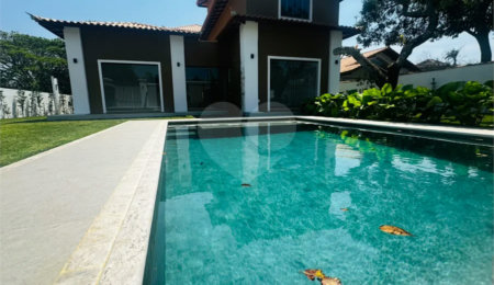 Casa à venda com 5 suítes em Marina, Armação dos Búzios, RJ