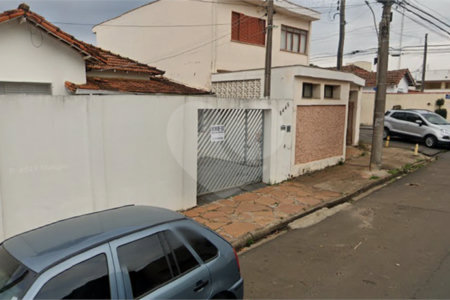 Casa térrea para venda na Vila Faria.
