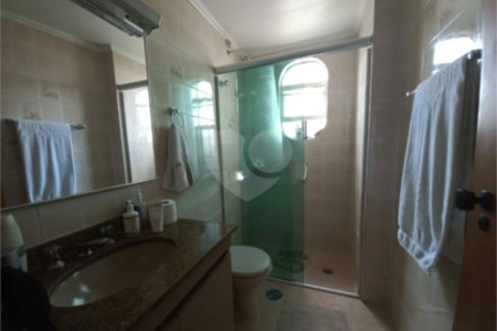 Apartamento a venda na Oscar freire - com 03 dormitórios e 02 vagas - Próximo Hospital das Clínicas