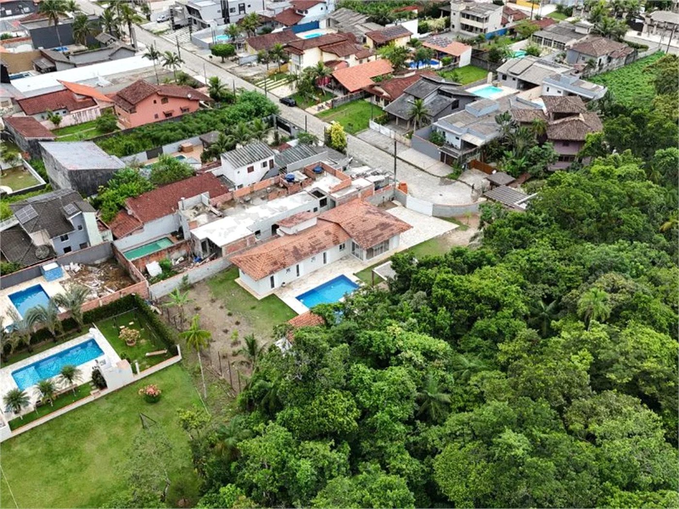 Casa à venda com 4 suítes em Morada da Praia, Bertioga, SP