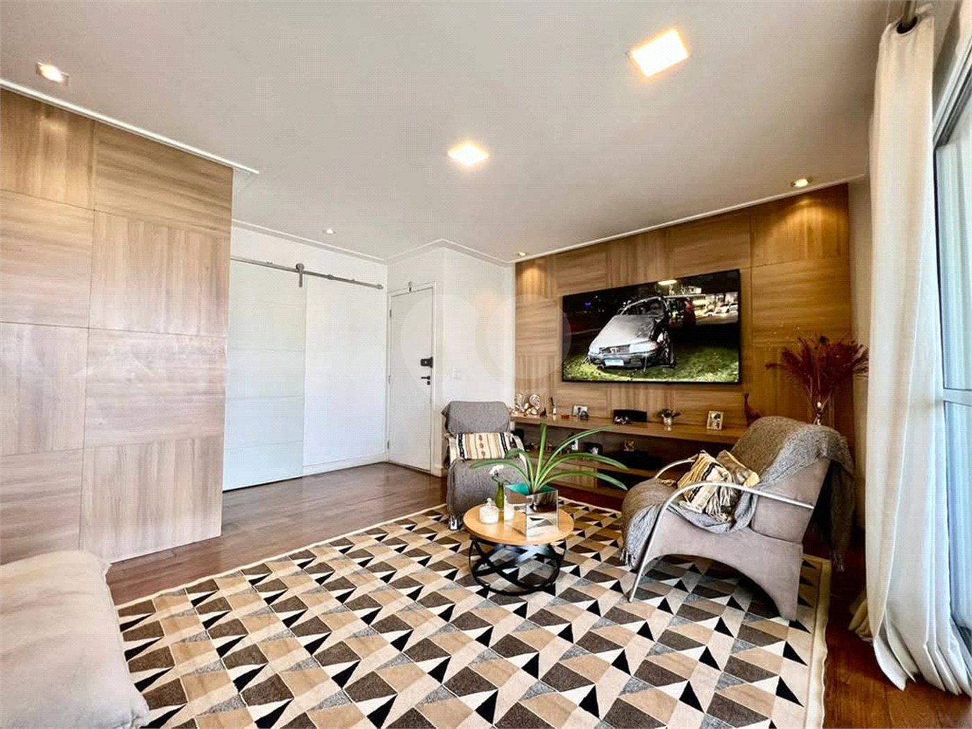 Apartamento á venda - Chácara Santo Antônio