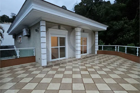LINDA CASA PARA LOCAÇÃO COM 5 DORMITÓRIOS E PISCINA - Fernando Nobre – Cotia/SP