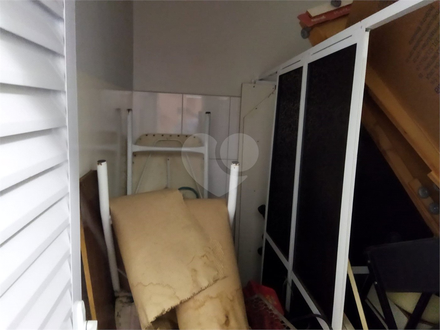 Vende Sobrado com 180m² - Vila Santa Catarina