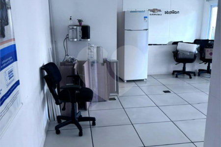 Sala comercial com 39m² , 1 vaga de garagem, à venda na Saúde
