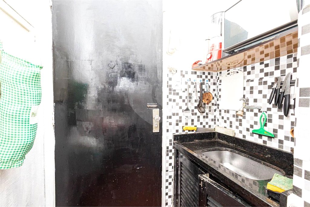Apartamento à venda com 30m², 1 quarto e sem vaga