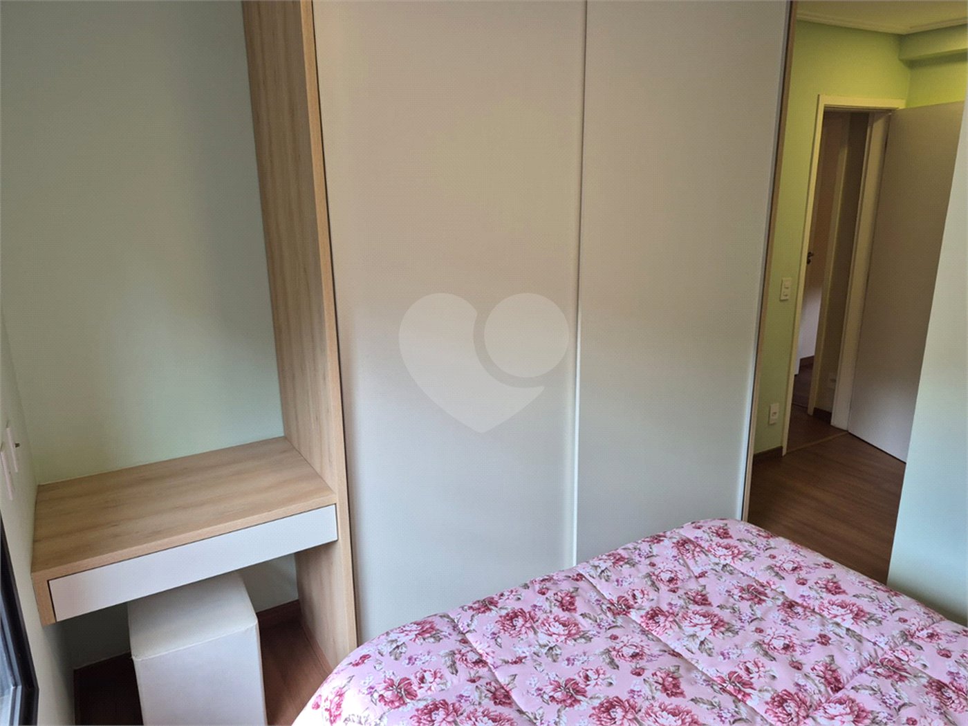 Apartamento na Vila Pauliceia