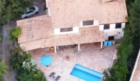 Sobrado à venda com 5 quartos, sendo 3 suítes,  em Roseira, Mairiporã, SP