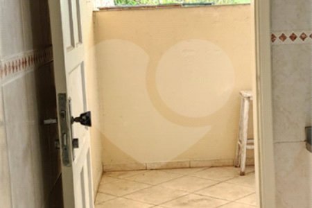Casa térrea com duas edículas para venda - Saúde, SP.