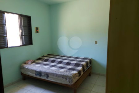 Chácara à venda com 4 quartos em Área Rural de Louveira, Louveira, SP