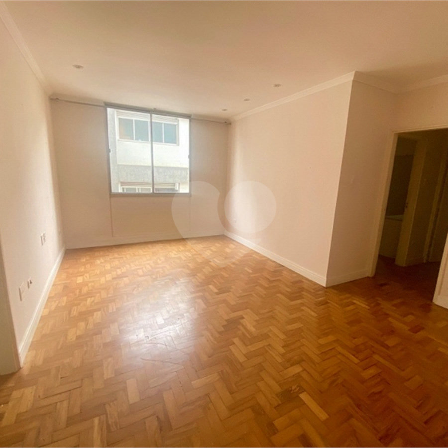 Apartamento 2 suítes, 1 vaga Itaim Bibi, 83 metros.