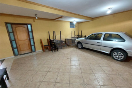 Casa para venda ou locação no Jardim Ipanema
