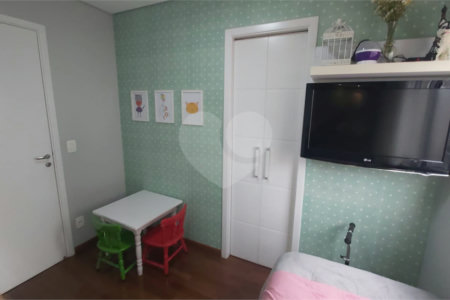 Apartamento na Mooca 107m² 3 suítes, 2 vagas e lazer completo