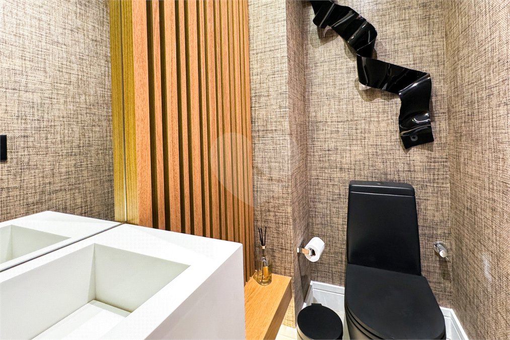 Apartamento à venda com 3 suítes em Chácara Santo Antônio, São Paulo, SP