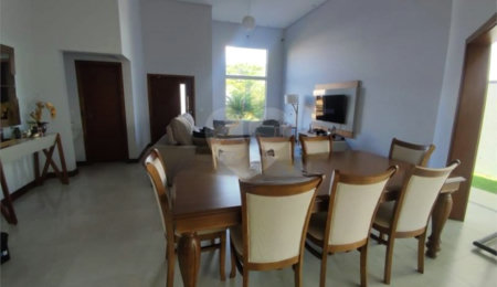 Casa à venda com 3 suítes no condomínio Damha III, São Carlos - SP