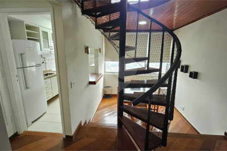 Cobertura Triplex com 90m² e 1 vaga de garagem na Vila Clementino