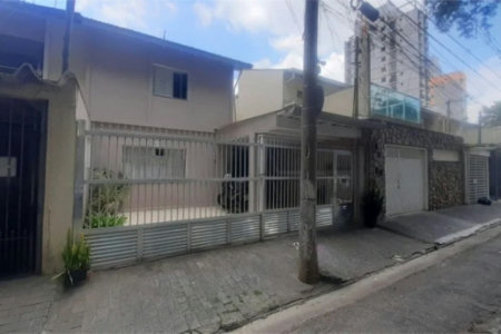 Sobrado à venda com 3 quartos, sendo 1 suíte, em Vila Sônia, São Paulo, SP